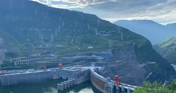 中国这边电闸一拉，南海就乱不起来，东盟各国都明白这个道理