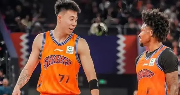 他们太强了！CBA揭幕战变惨案，上海102-68狂胜深圳，剑指总冠军