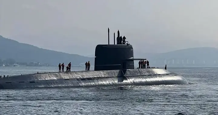 巴基斯坦“汉果”号跨洋4000海里，途中多次遭印P8I拦截