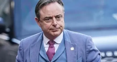 颠倒黑白！比利时首相恶意抹黑中国，反华急先锋必须付出代价！