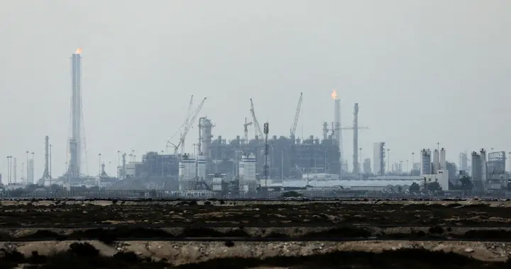 以色列打击天然气田后，伊朗将目标锁定在海湾国家的能源基础设施