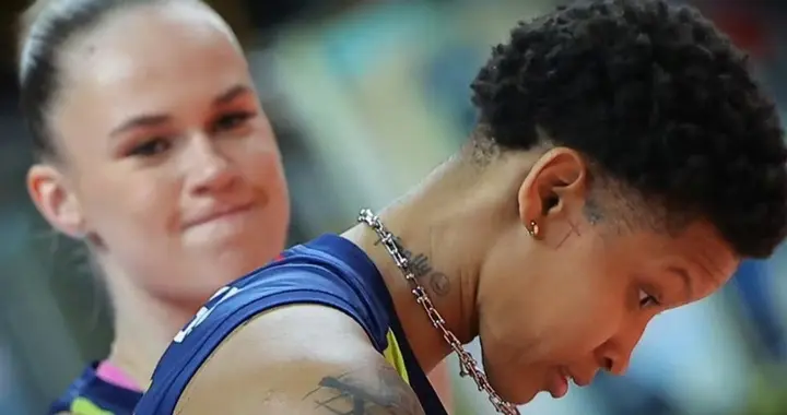 土超银行不敌费内场分战平 朱婷被提及 安娜受伤 球员受访 技术统计