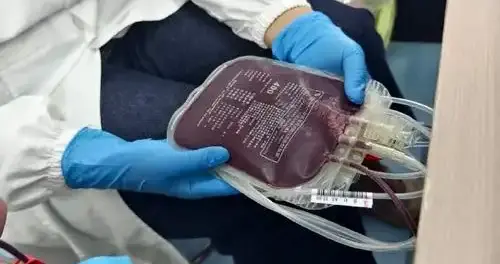 广州封神！献血英雄直接免单穗岁康