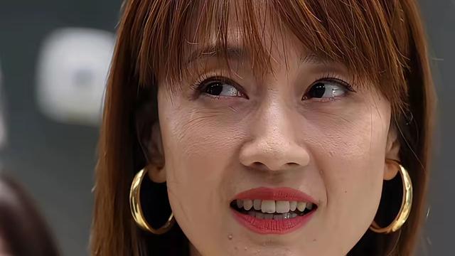 快乐热带娱：马伊琍还是太显老了 不过比起