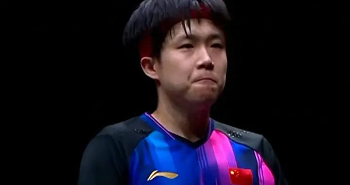 演都不演？王楚钦不敌张本智和仅12小时，荒唐事发生，还不止一件