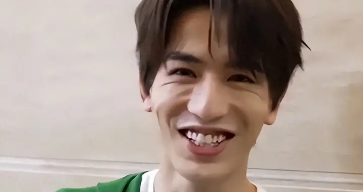 戏子误国！开年至今被官方"点名"的3位明星，没一个批评是冤枉的