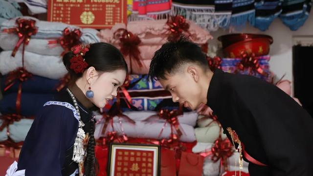 迷彩武备：黔南州布依族婚礼上的那些小细节