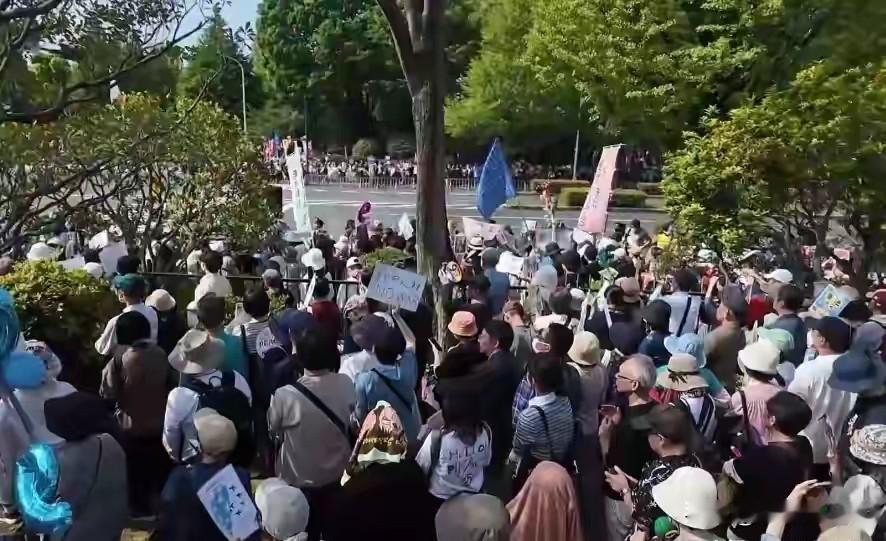 日本民众持续抗议！看高市对美军上等兵，嫌疑“杀人劫财”事件如何了难？ ...