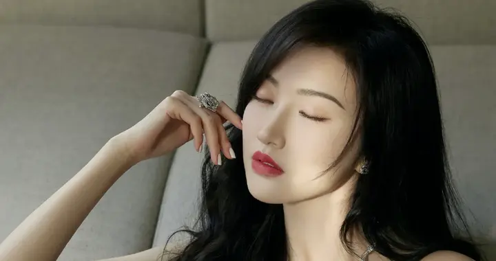 美女壁纸-第6540期-景甜