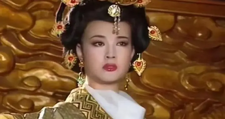75岁刘晓庆再演武则天，杀青了，但这次真不一样