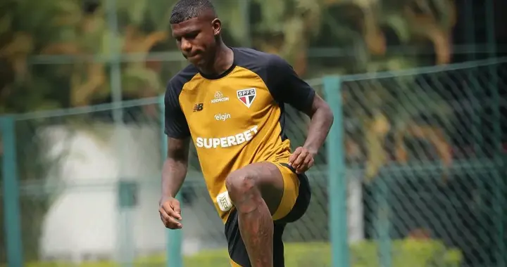 欠债80万不还、保时捷被扣！圣保罗功勋失联，律师：他骗我签协议