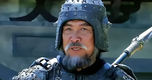 正史实锤：黄忠70岁才一战成名，并非大器晚成，而是被耽误了半生