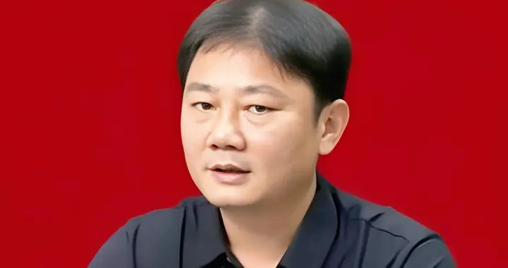 张雪一句话点透胖东来：90%学不会的老板，都输在第一关