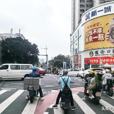 九州笔谈：奇怪！广州某区一十字路口的非机