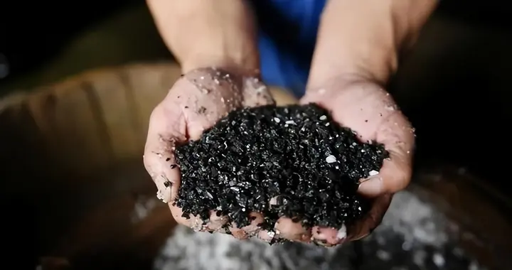 特朗普顾问摊牌：美国在用时间换稀土，目的是废除中国稀土王牌