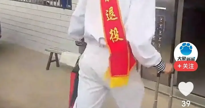 三兄弟齐赴军营，海军空军武警各展锋芒