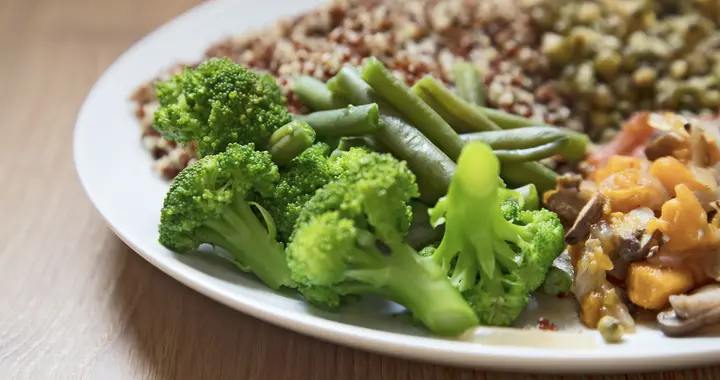 千万不要吃“隔夜”的7种食物，吃不完最好扔掉，别拿健康开玩笑