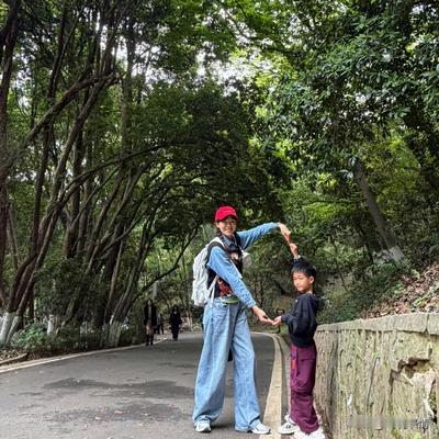 戏说娱情：被李艾与儿子的日常对话震撼了！