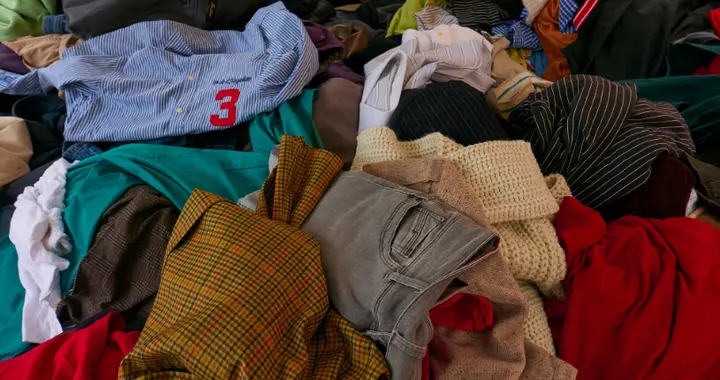 央视曝光夺命毒衣服，致癌物超标20多倍，对人体危害有多大？