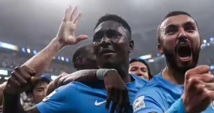 1-0，大连英博小胜卫冕冠军！李国旭奇招出效果，小将值得满分！