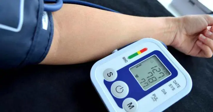 医生提醒：只要血压没超过这个值，不必过度吃药，千万别害了自己