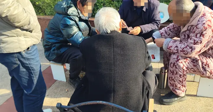 趣谈跑胡子“红拐弯”之三：红拐弯“数醒”与特朗普治国