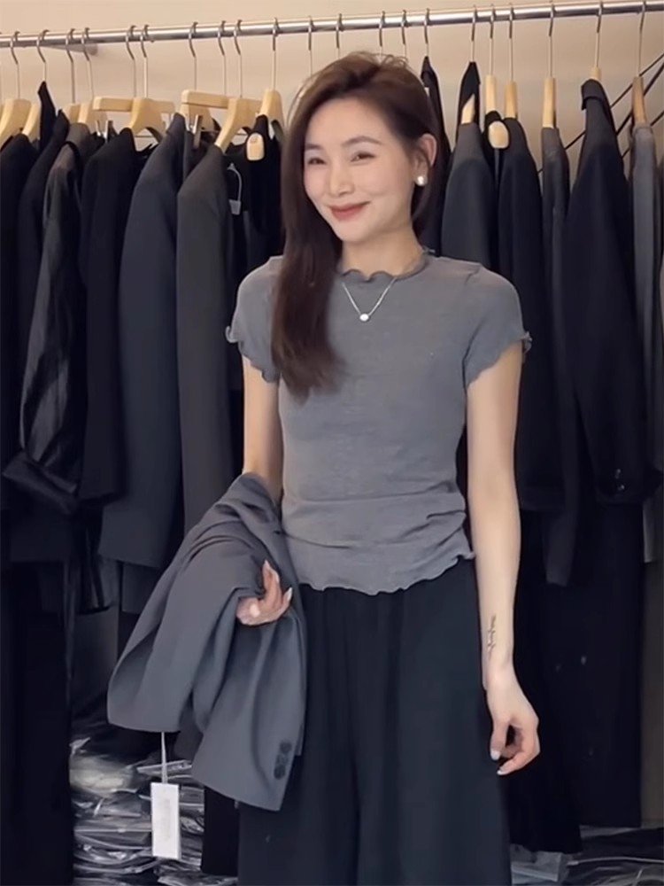 小个子灰色木耳边修身高腰短款上衣女夏季针