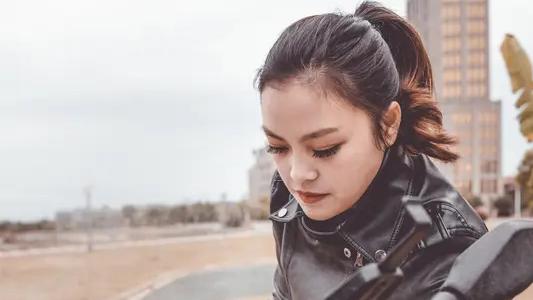 岁月浮沉：张雪机车夺冠这事儿，可真是在机