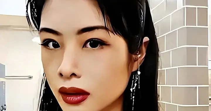 “反华妖女”许可馨改名藏在美国，想靠结婚换绿卡，父母也被牵连