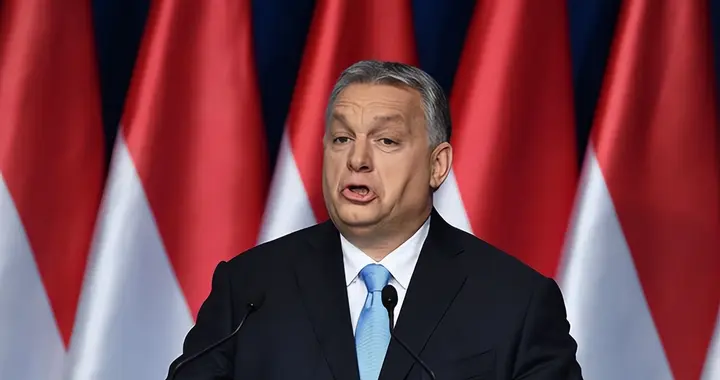 从欧尔班小弟到掘墓人！45岁政治黑马如何掀翻欧尔班16年根基？