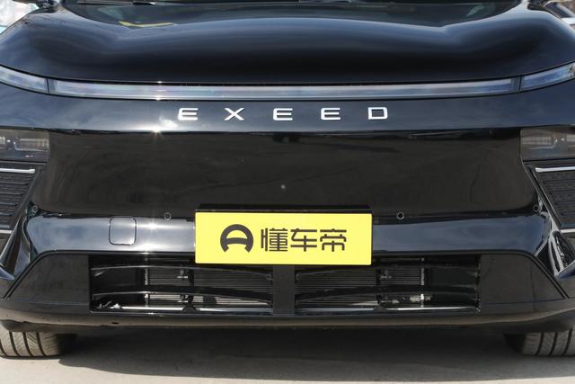 奇瑞新宠儿！大五座SUV，4.8秒破百，喝92粗粮，降维打击？