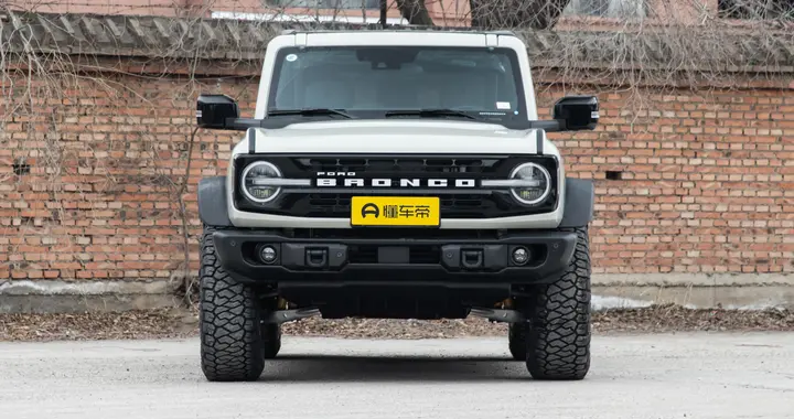 春暖花开，试驾福特烈马！与高颜值强动力座驾一起撒野，酷爽！