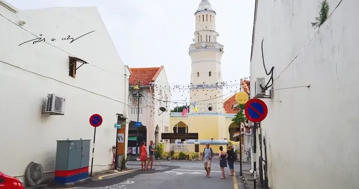 第一次到马来西亚槟城旅游，中国游客惊呼：“怎么好像没出国？”