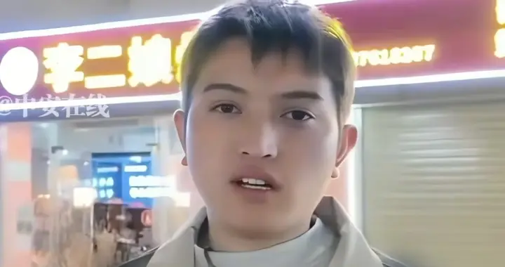 云南5人吃烧烤被诬陷逃单 老板嚣张不讲理 网友爆烧烤店更多龌龊事