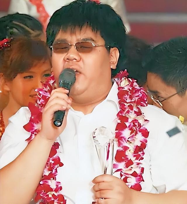 善恶终有报！狂妄自大的“盲人”歌手杨光，终究付出了惨痛代价