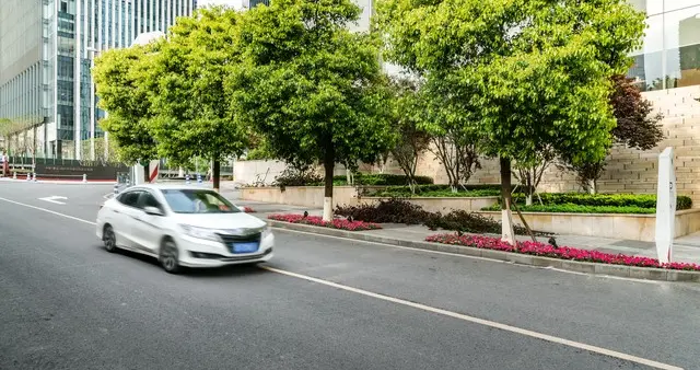 跑10万公里才懂：1.5T与2.0L的真实差距，藏在日常细节里