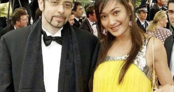 被老外男友骗14亿家产，找释永信开光后嫁入豪门，如今她过得怎样