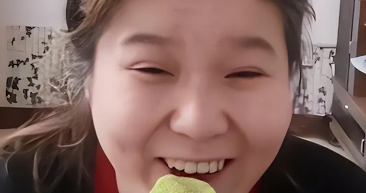哗众取宠博丑出圈，不学无术，是谁捧红这些流量跳梁小丑