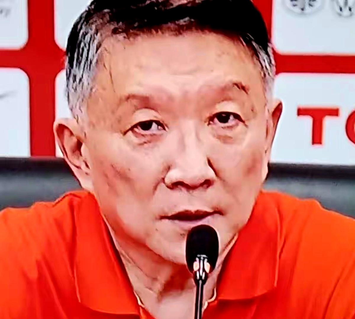 连赢两场后，仅仅少了一个核心，半场就狂输29分。  中国女篮和尼日利亚...