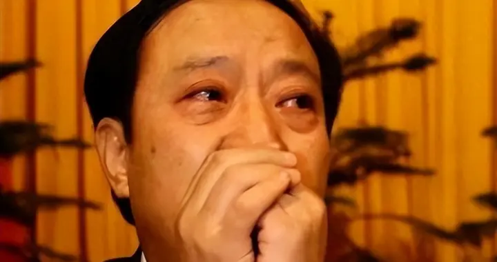 牛群终于坦白真相！说出不再与冯巩合作的原因，每到春晚必出事！