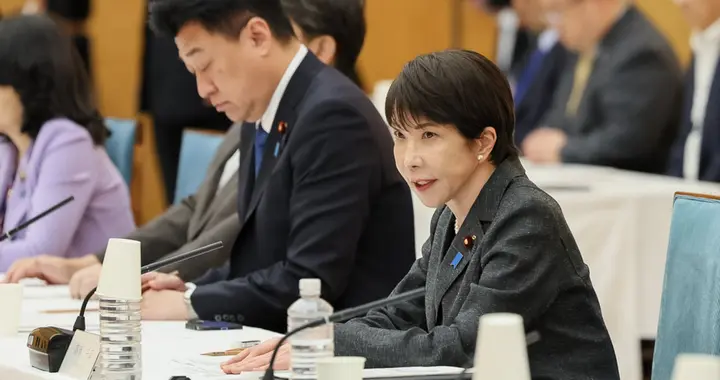 日本公布50吨深海稀土成分，高市早苗说出的结果，让日本人很振奋