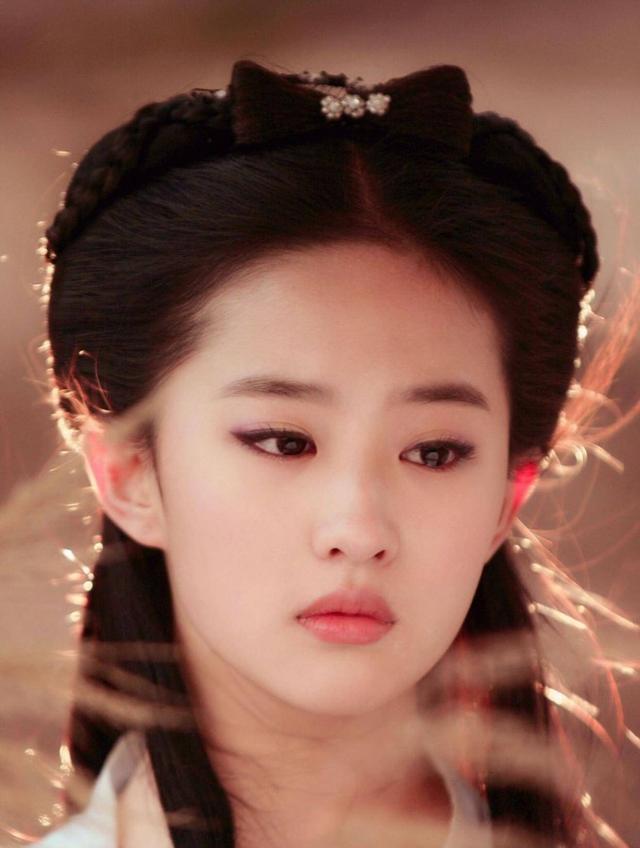 神雕后传：小龙女为三个男人生下儿子，一个是道士，一个是和尚