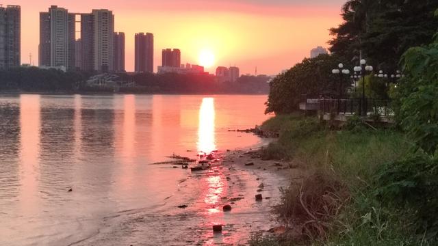 中国散户：别再被“牛市暴富”洗脑了，真相