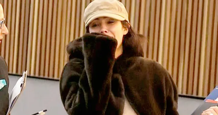 Bianca墨尔本机场穿搭吸睛无数，恶评：胸垂得厉害，恶心、BT！