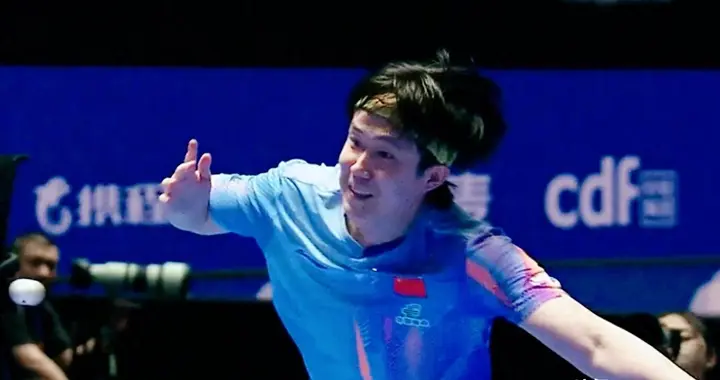 8日男单赛程：林诗栋爆冷出局，只剩王楚钦，户上阻击张本智和