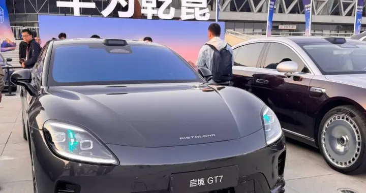 电车盲目堆料早已审美疲劳，启境GT7才是清流