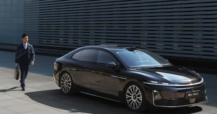 不是界字辈胜似界字辈，拥抱华为的广汽昊铂A800上市