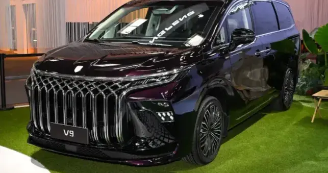 星海V9让生活更加美好幸福，全家人出行自由自在