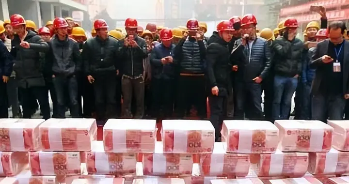 中国国债达百万，人均背7.1万，这钱影响到底多大，普通人咋应对