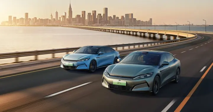 跨年仪式感拉满！汉L何以成为能量满格的迎新座驾？